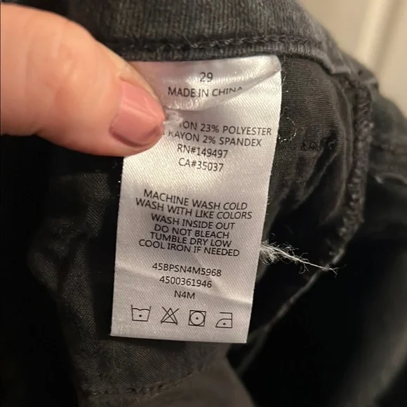 Joe’s Jeans - Black Skinny Jeans - Picture 7 of 8